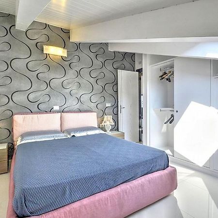 Agropoli Apartment Sleeps 4 Air Con Wifi Buitenkant foto